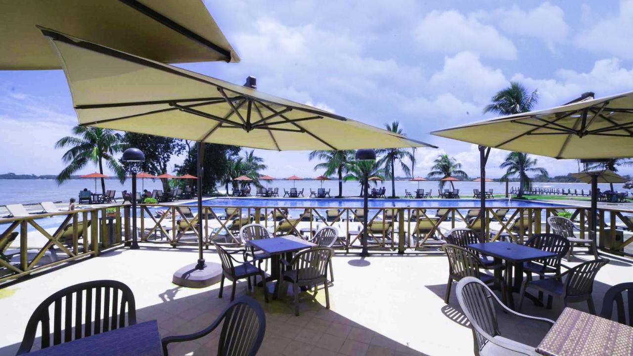 Playa Tortuga Hotel And Beach Resort Бокас-дель-Торо Экстерьер фото