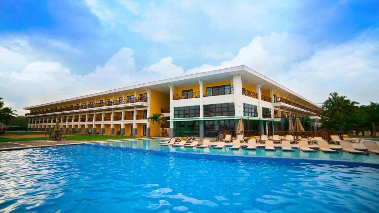 Playa Tortuga Hotel And Beach Resort Бокас-дель-Торо Экстерьер фото